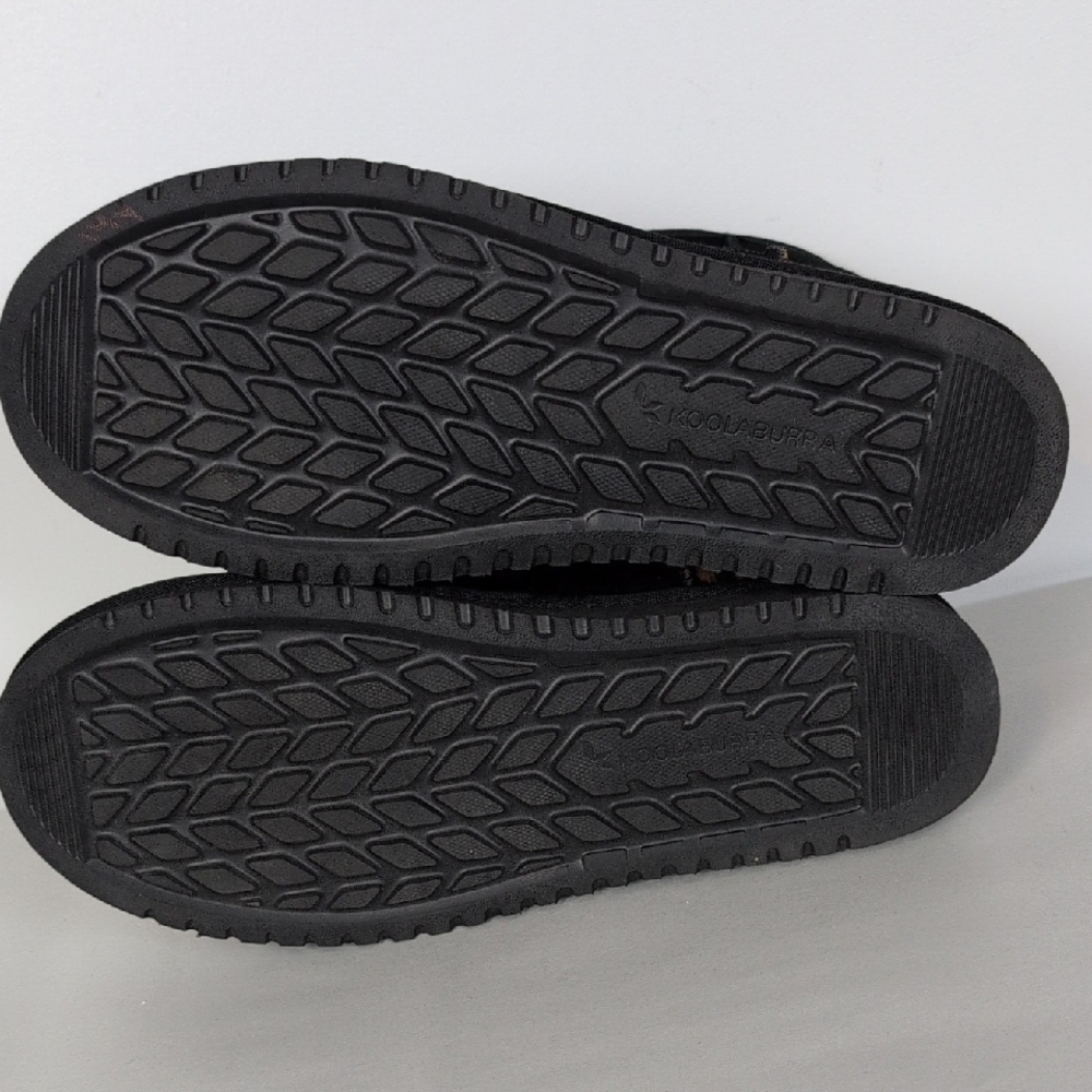 Koolaburra by Ugg Suede Boots with Sherpa Lining - Picture 10 of 12